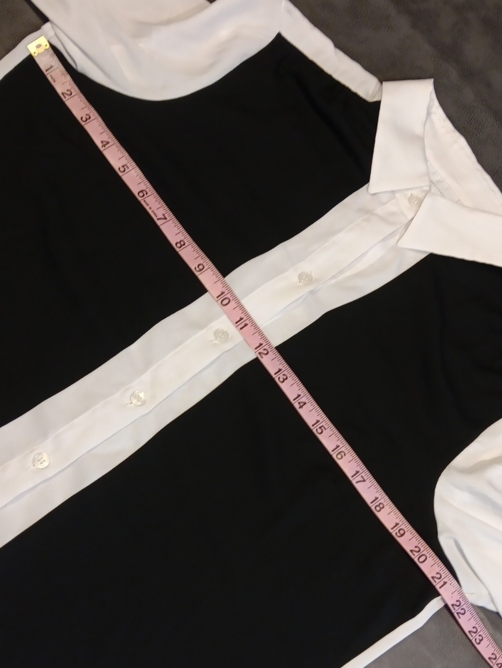 New York & Company Black and White Colorblock Button-Down Shirt - Picture 11 of 13